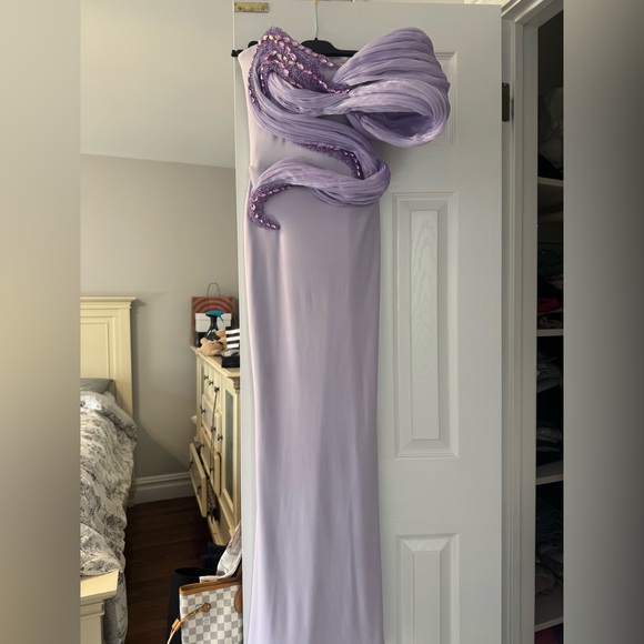 Albina Dyla Lavender Strapless Evening Gown - Picture 11 of 15